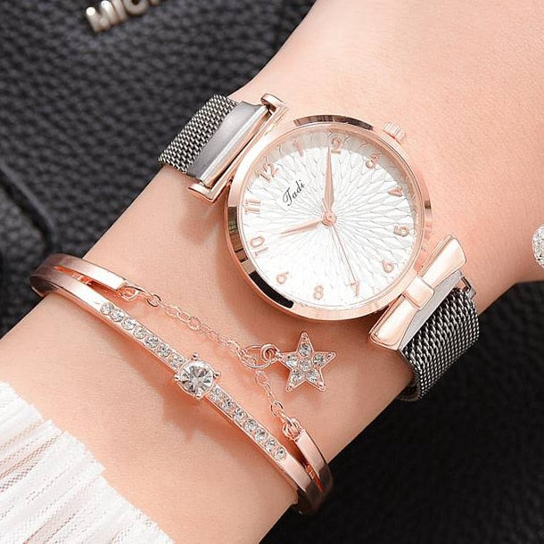 Luxury Women Bracelet Quartz Watches